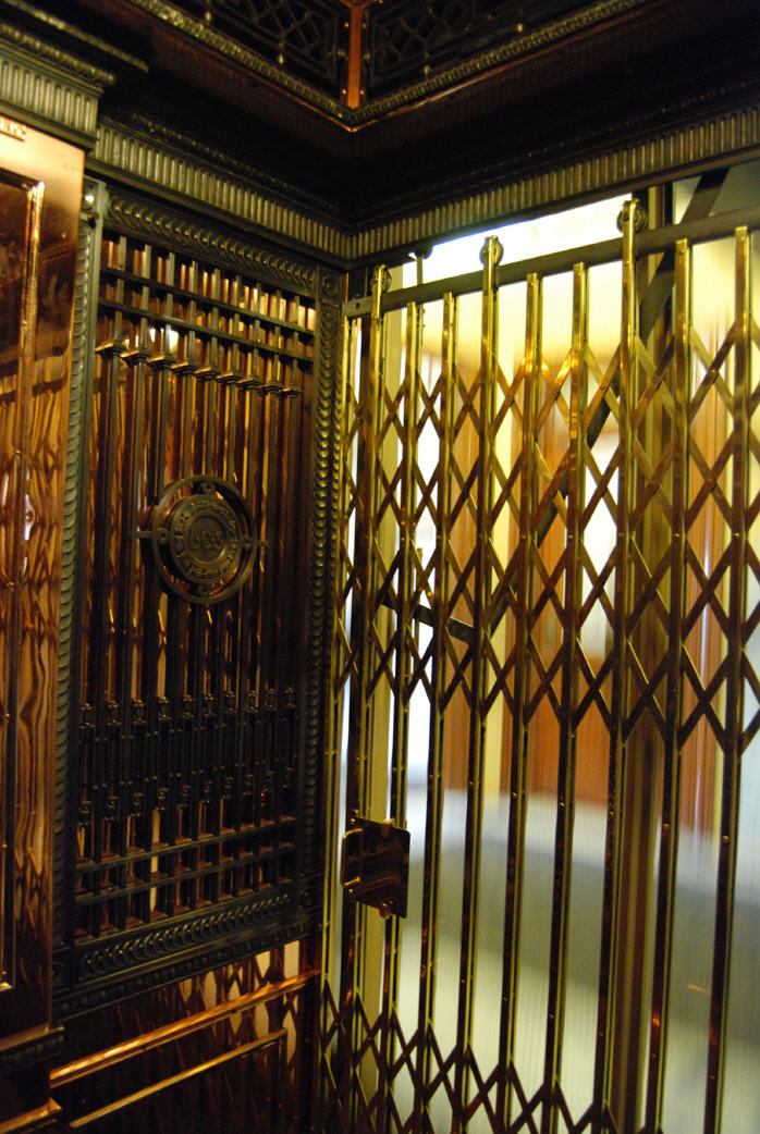 smith tower seattle elevator