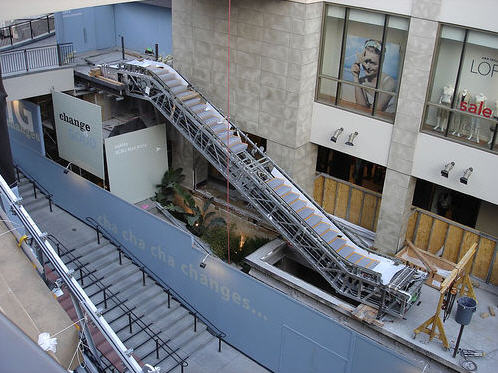  Escalators - Construction 