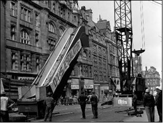  Escalators - Construction 