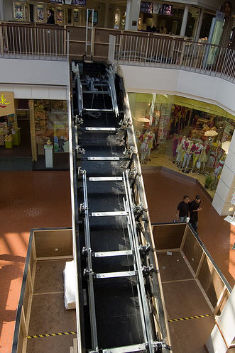  Escalators - Construction 