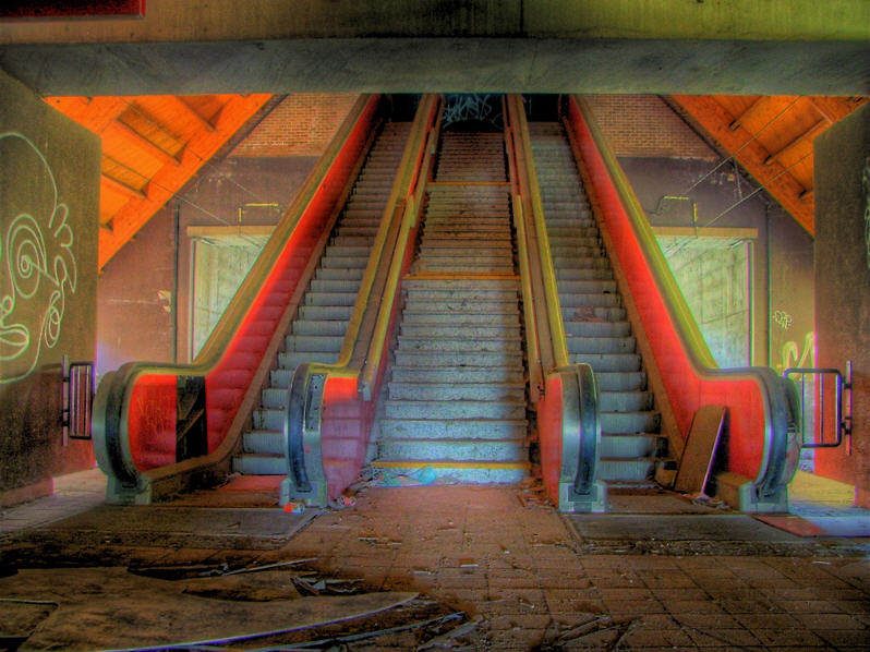  Escalators - Destruction 