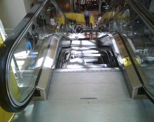  Escalators - Maintenance 